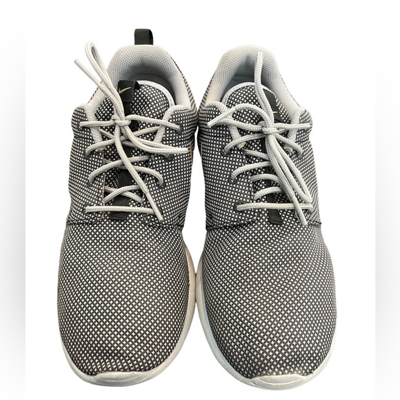 NIKE Roche Gray Women’s 9 running shoes great used condition! - Picture 3 of 8